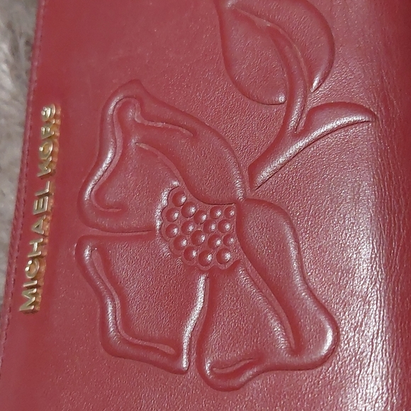 MICHAEL KORS NOUVEAU FLORAL PHONE WALLET MULBERRY - Picture 6 of 6